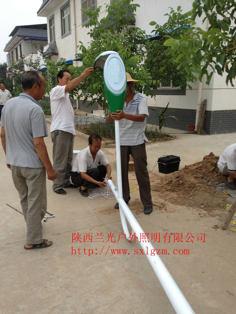 農(nóng)村太陽(yáng)能路燈廠家 農(nóng)村太陽(yáng)能路燈廠家